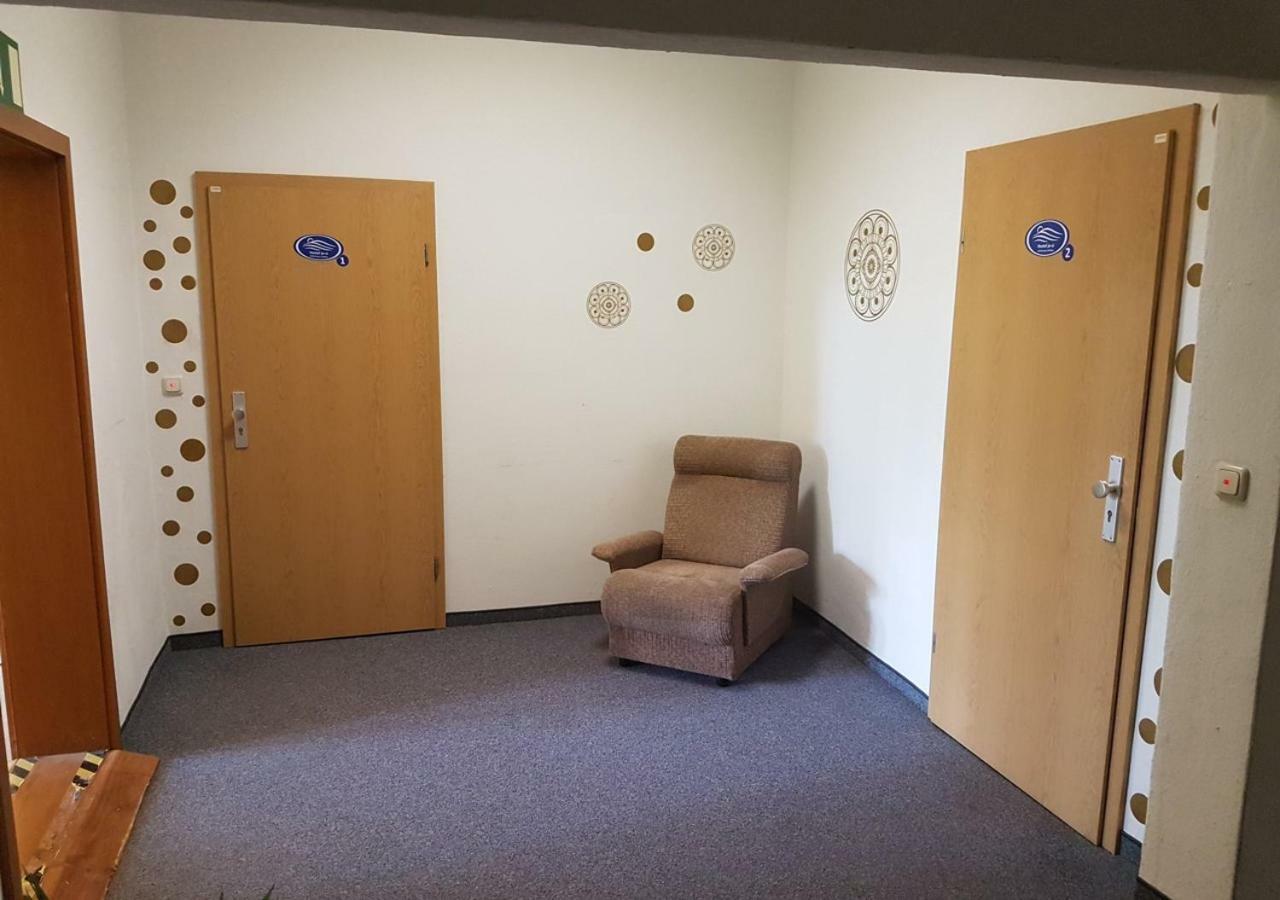 Hostel Jo-Si Kamenz Esterno foto